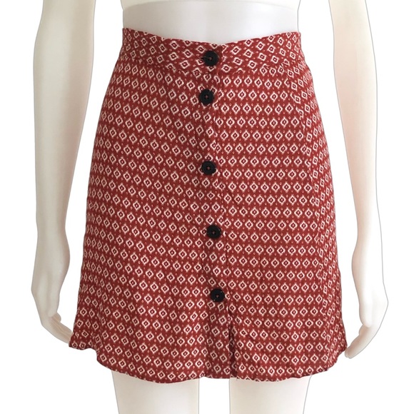 H&M Dresses & Skirts - H & M Button Front Skirt in Rust and White Size 8